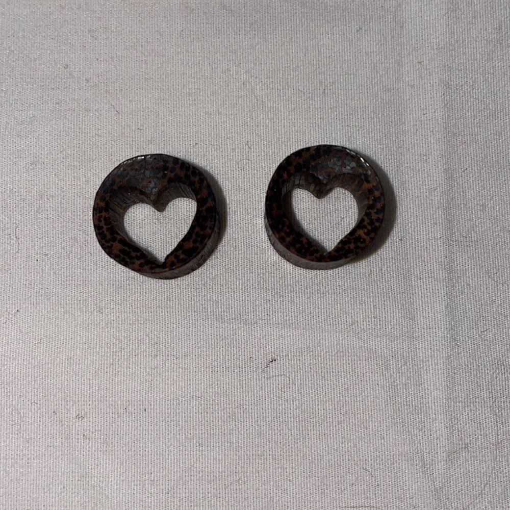 1/2 plugs 